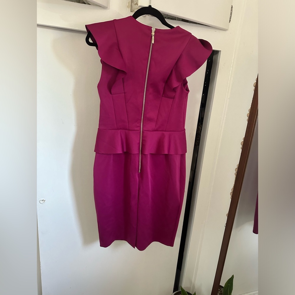 CLEARANCE Ted baker Alair rufffle v neck scuba dress FINAL PRICE - Picture 4 of 13